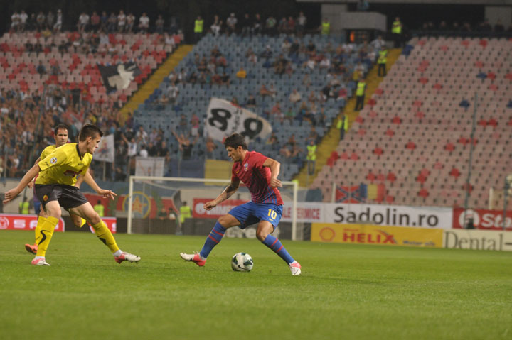 Antinevralgic de Piatra Neamt. Steaua, insanatosita de Ceahlaul