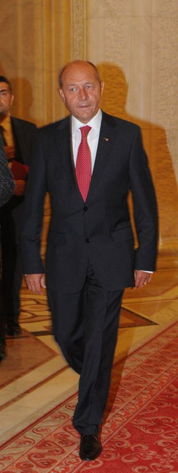 TRAIAN BASESCU-FANE (428) - Ziarul National