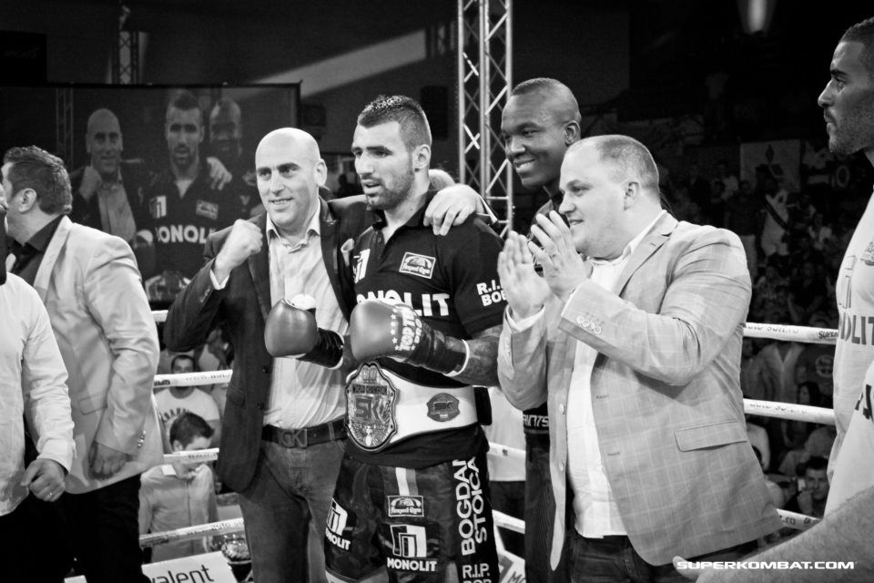 Moment istoric pentru Romania! Putem avea doi frati campioni mondiali de kickbox