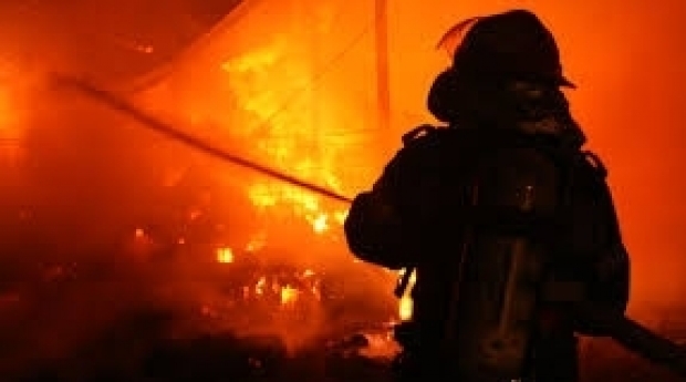 Dezastru in centrul Capitalei. O femeie a murit in urma unui incendiu!