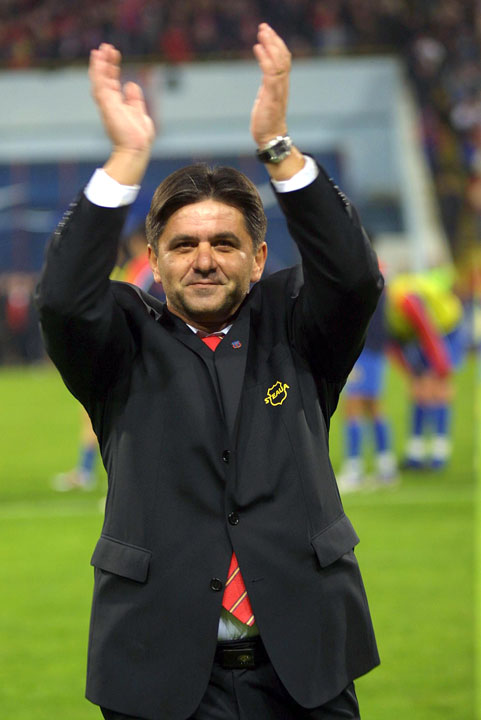 Lacatus, antrenorul echipei nationale a romilor