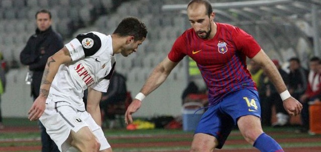 Revolta la Steaua. 5 titulari sunt pe picior de plecare!