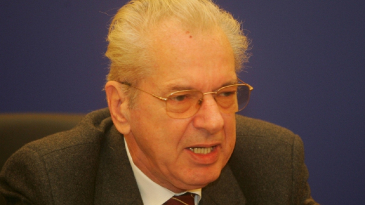 Lucian Bolcas, propus ca judecator la Curtea Constitutionala