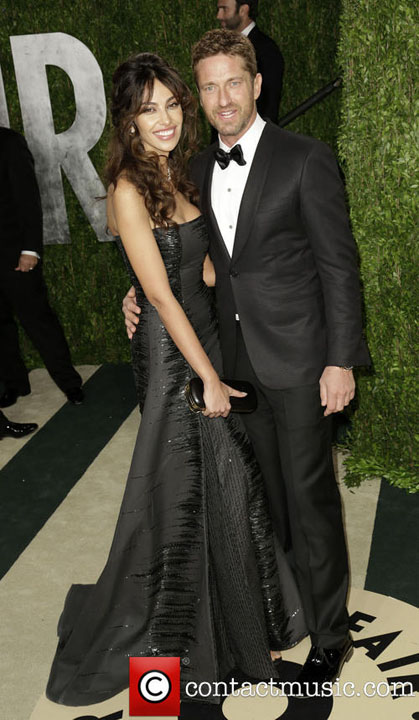 madalina-ghenea-gerard-butler-2013-vanity-fair-oscar_3524556 - Ziarul National