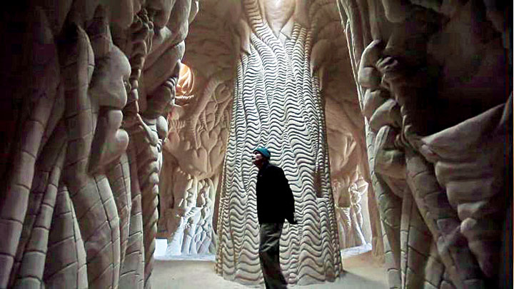 Sculpteaza pesteri cu tarnacopul