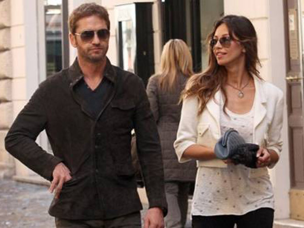 Madalina Ghenea inca este iubita lui Gerard Butler