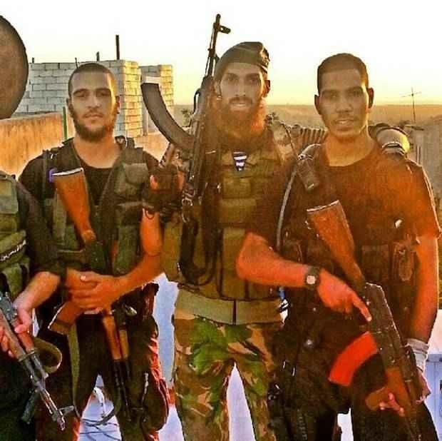 Marea Britanie retrage cetatenia celor care lupta in Siria