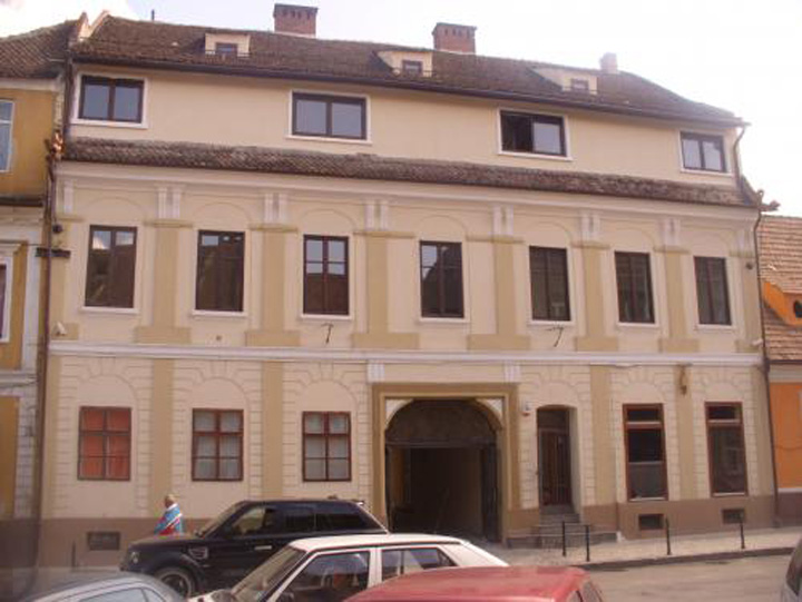 Casa cu dragoni Brasov - Ziarul National