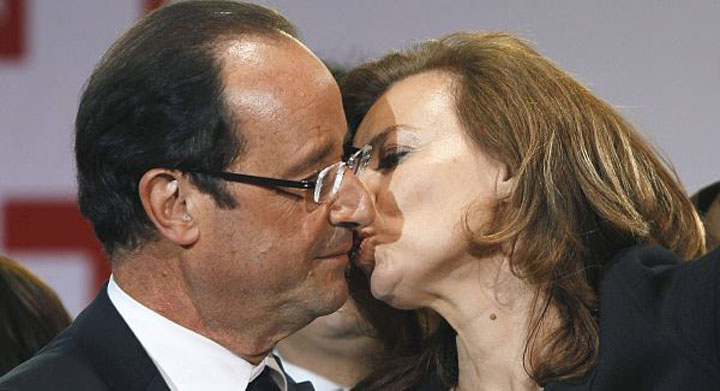Francois Hollande, somat sa aleaga intre iubita si amanta. Sau invers!