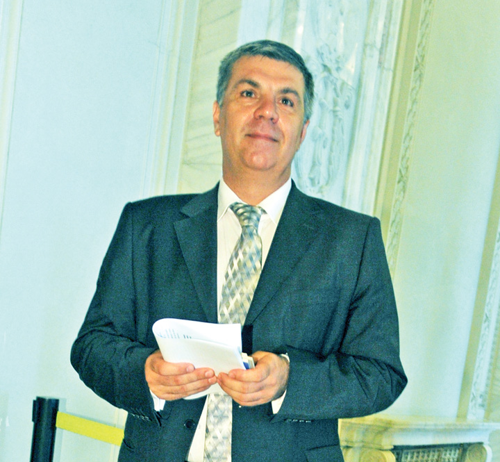 VALERIU ZGONEA-FANE (1) - Ziarul National