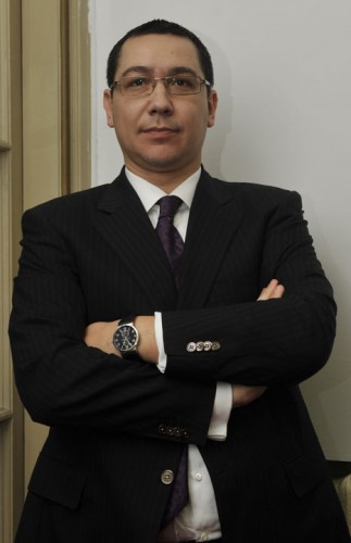 VICTOR -PONTA -FANE (72) - Ziarul National