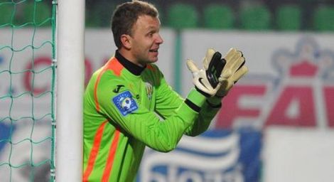 Macedoneanul Martin Bogatinov, noul portar al Stelei