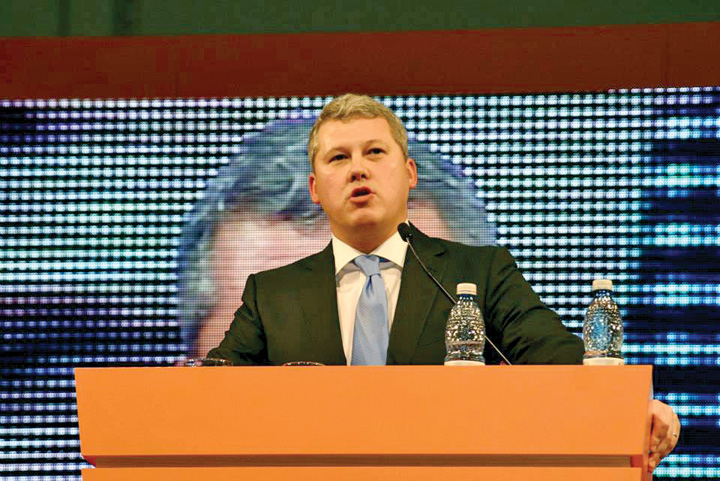 catalin predoiu - Ziarul National