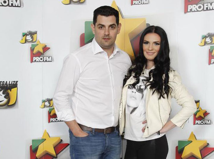 Ellie White: “Doru nu a plecat niciodata de acasa!”