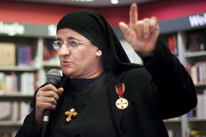 Sangele crestinilor ucisi in Siria se vinde cu 100.000 de dolari sticluta