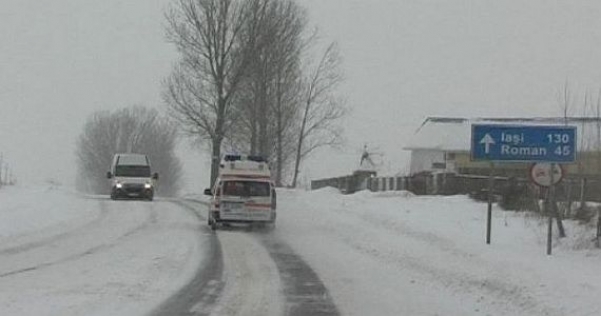 Circulatie in conditii de iarna in judetul Brasov/Traficul rutier, afectat si de ploaie