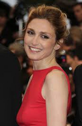 julie gayet - Ziarul National