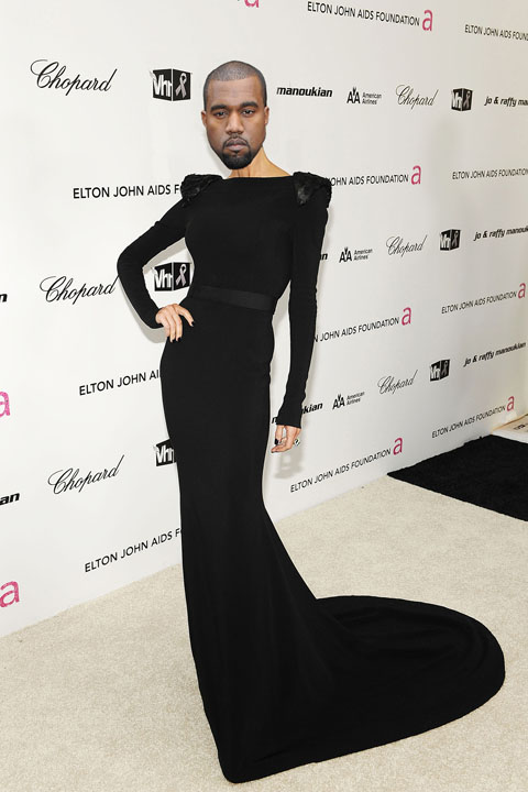 17th Annual Elton John AIDS Foundation Oscar Party - Red Carpet - Ziarul National