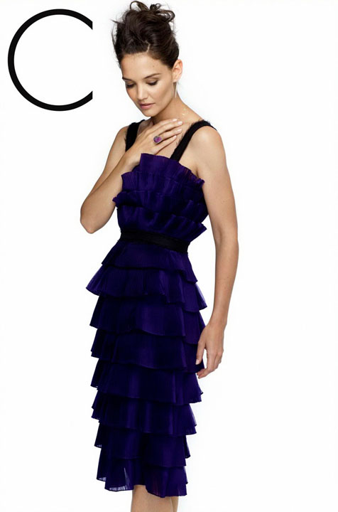 KATIE HOLMES in C Magazine - Ziarul National