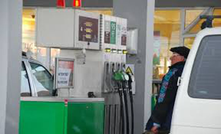 pompa benzina - Ziarul National