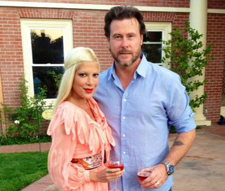 Tori Spelling, inselata de sot  si cu barbati