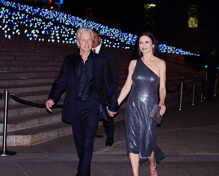 Michael Douglas si Catherine Zeta-Jones: Tentativa de a-si salva casnicia a esuat