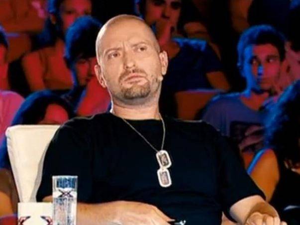 Cheloo a dat de necaz: Rapper-ul risca sa ajunga dupa gratii!
