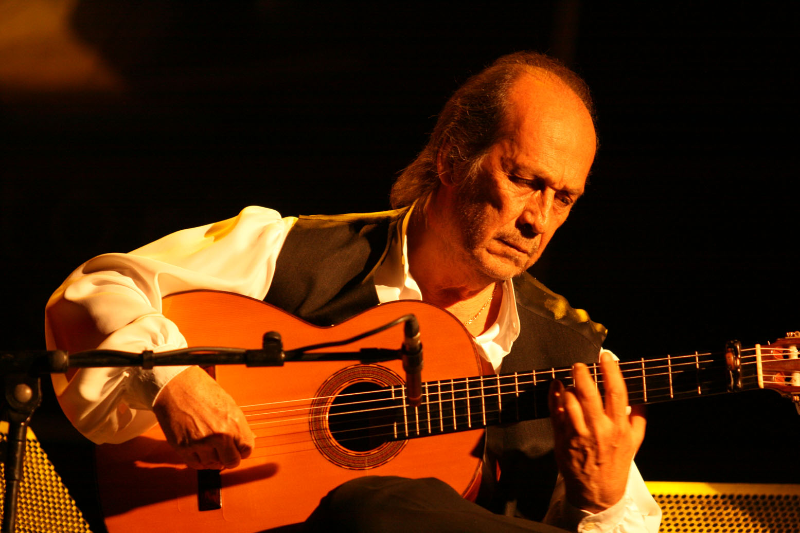 A murit legendarul Paco de Lucia