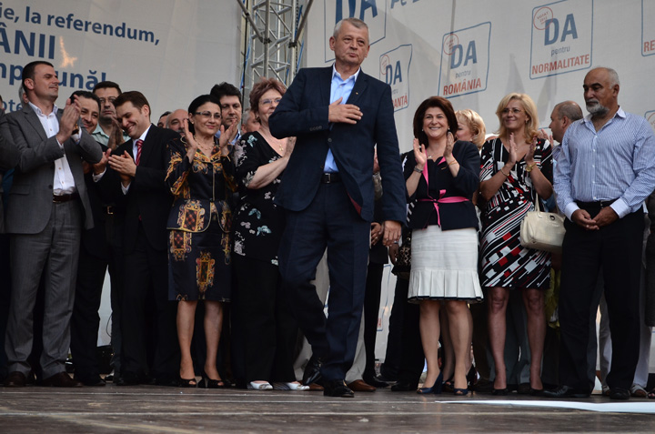 Sorin Oprescu - Miting USL - Narcis Pop (58) - Ziarul National