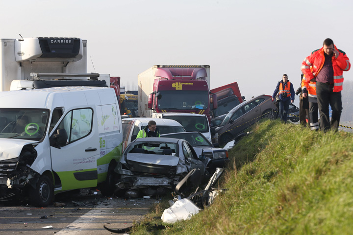 Sistemul de urgenta eCall pentru masini, obligatoriu din 2015