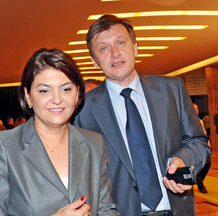 adina cu crin - Ziarul National