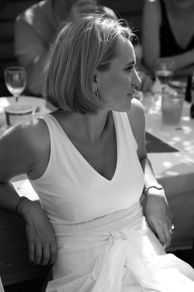 Nici bine nu a inceput sa se topeasca zapada, ca Andreea Esca s-a si pregatit de vara!
