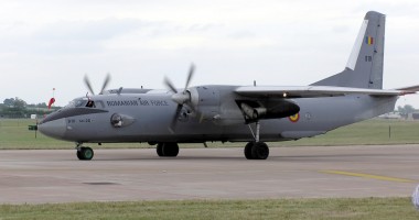 Un avion militar american cu 15 oameni la bord a aterizat de urgenta la Constanta