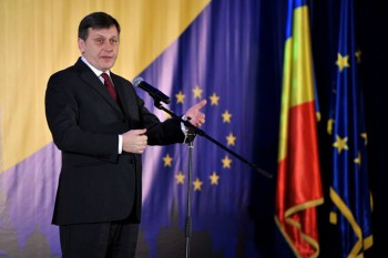 crin antonescu- Facebook - Ziarul National
