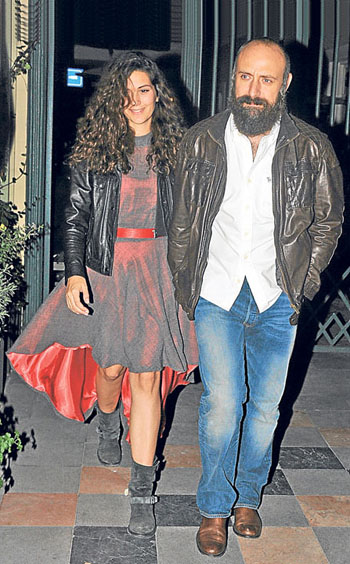 halit ergenc si berguzar korel - Ziarul National