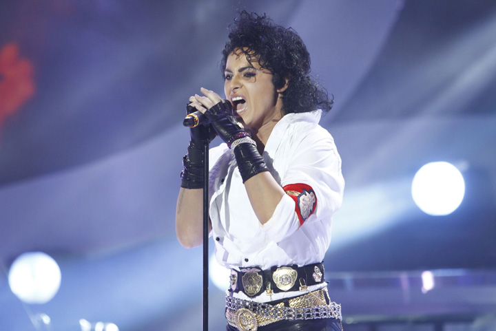 Monica Anghel, ceruta de nevasta de Michael Jackson