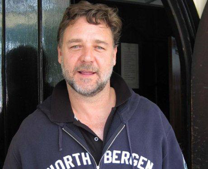 Russell Crowe debuteaza ca regizor in Turcia