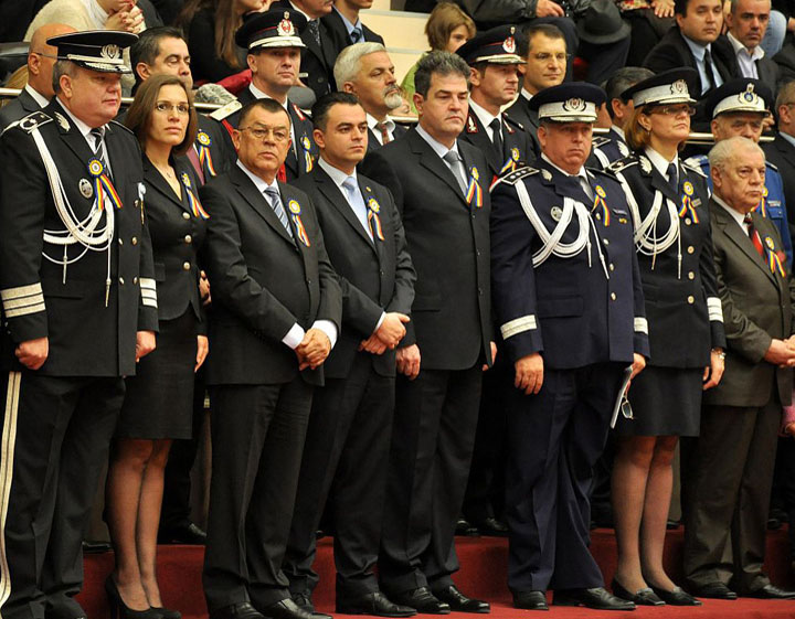 stroe mai - Ziarul National