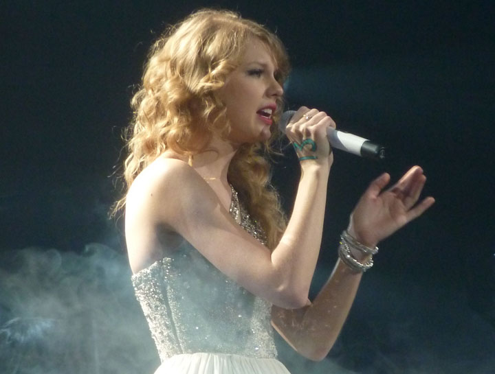 taylor swift - Ziarul National