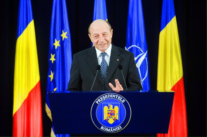 traian basescu - Ziarul National