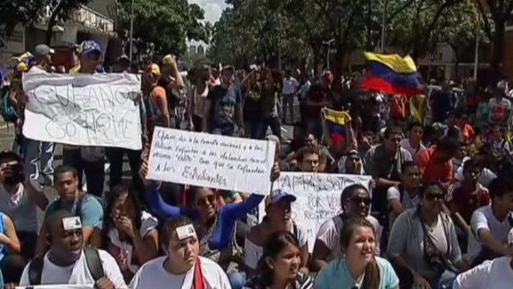 Protester killed in anti-government unrest in Venezuela - Ziarul National