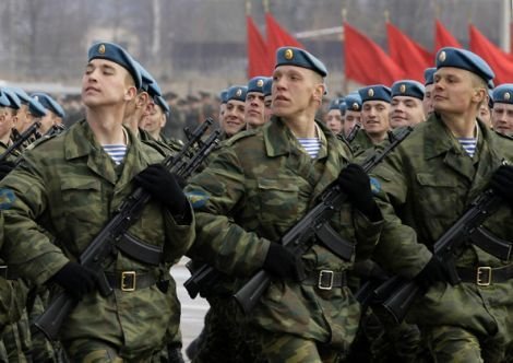 Rusia isi retrage trupele mobilizate la frontiera cu Ucraina!