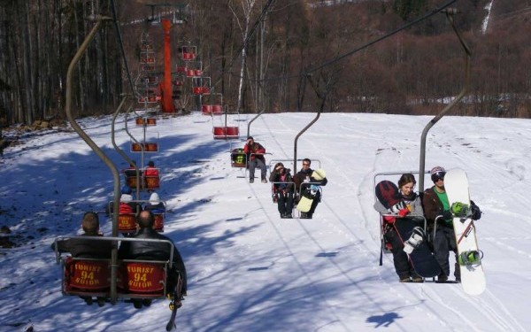 Meteorologii au emis COD PORTOCALIU. Pericol ridicat de avalansa in munti! Vezi zonele vizate!