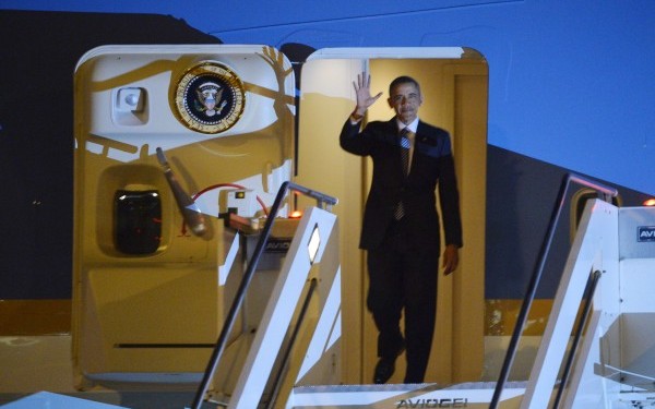 Vatican: Barack Obama s-a intalnit pentru prima data cu Papa Francisc!
