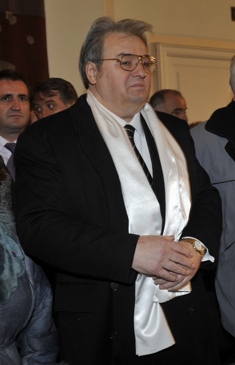 Ultima poezie postata de Corneliu Vadim Tudor pe internet a fost despre moarte!