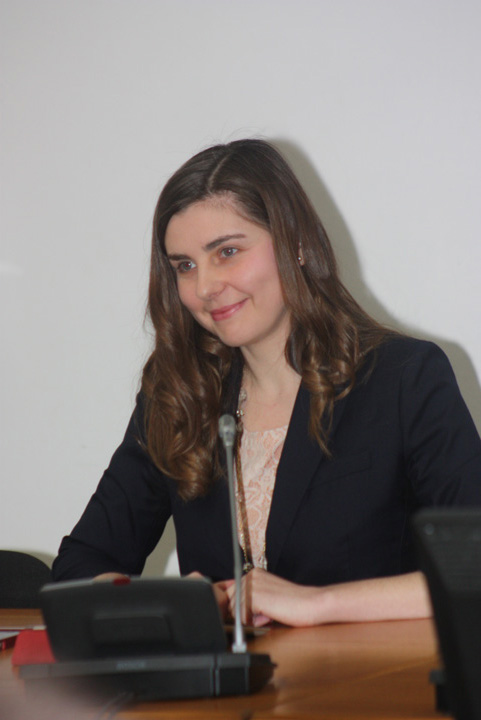 Ioana Petrescu, urecheata de oamenii premierului