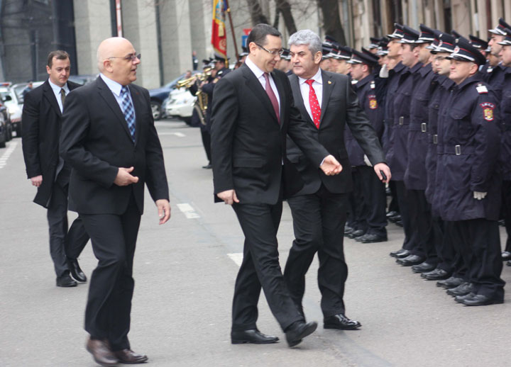 ponta cu oprea - Ziarul National