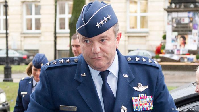 NATO: Trupele ruse pot invada estul Ucrainei in cel mult 12 ore de la primirea ordinului