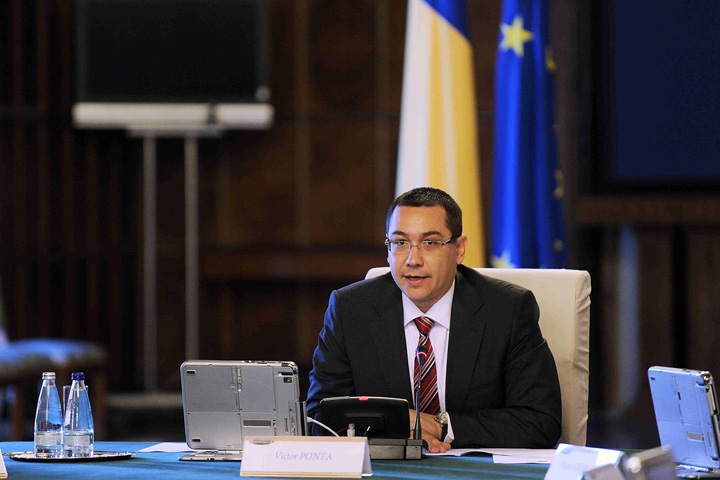 Ponta strange cureaua bugetarilor pentru scaderea CAS