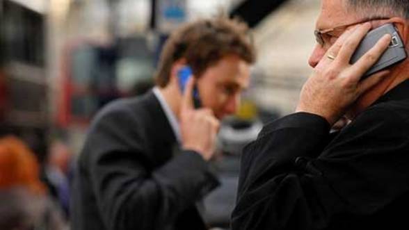 Parlamentul European a aprobat eliminarea tarifelor la roaming in UE